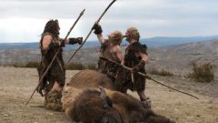 Как древние люди охотились