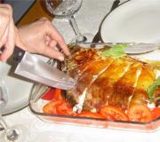 Карп в духовке — порадуем родных и близких