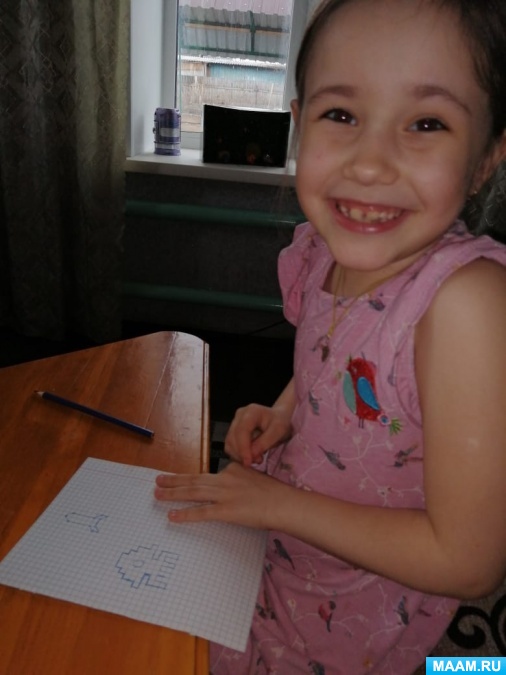 Сидим дома с пользой. Пишем графический диктант на тему «Космос», с детьми старшего дошкольного возраста