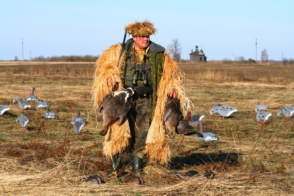 Весенняя охота на гуся, охота на гуся весной, весенняя охота на гуся 2017, открытие сезона весенней охоты на гуся, гуси, как охотиться на гуся, когда охотиться на гуся, где охотиться на гуся, манок на гуся, охота на гуся с манком, маскировка на охоте на гуся, укрытие на охоте на гуся, охота на гуся с профилями, охота на гуся с чучелами, тактика охоты на гуся, ружья и патроны для охоты на гуся, серый гусь, белолобый гусь, гусь гуменник 