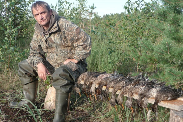 Охота на утку, осеняя охота на утку, как прицелиться в утку, как стрелять по утке, как стрелять на охоте на утку, охота на утку на перелетах, охота на утку с подхода, охота на уток с чучелами, охота на утку на пролетах, охота на утку с подъезда, дробь на охоте на утку 