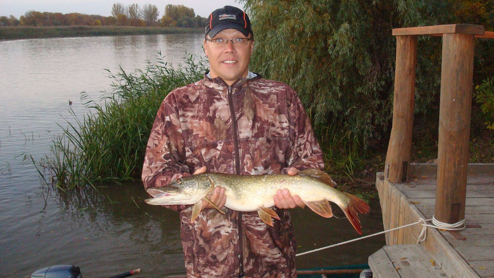 Рыболовно-охотничья база &laquo;рыбное место&raquo; камызякский район, в астраханской области - цены 2020, фото, отзывы