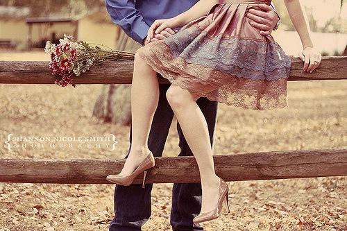 Разреши мне стать твоим ангелом… Просто разреши.…Как обычно взгляни.