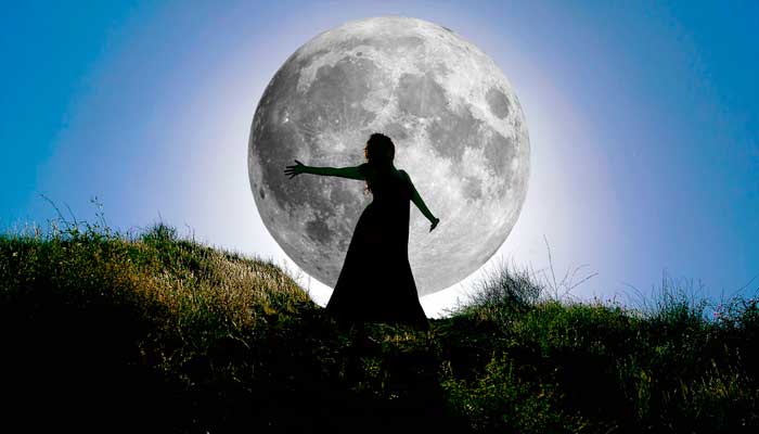 Как полнолуние влияет на женщин