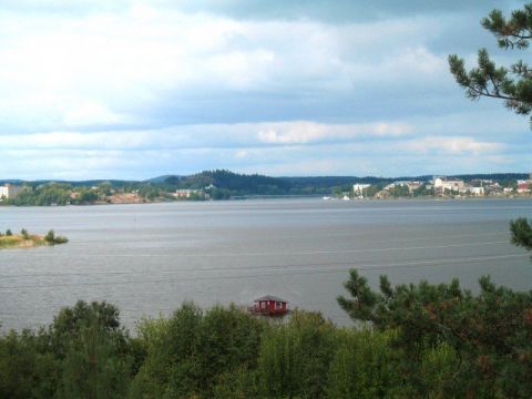 плавучий дом рыбака