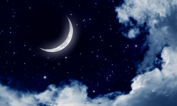 месяц, звёздное небо