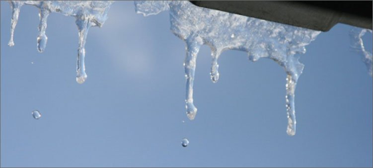 сосульки-тают-в-марте