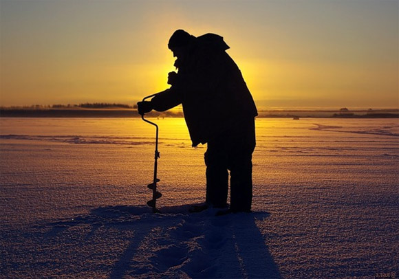 Клев рыбы, когда клюет рыба, влияние погоды на клев, влияние луны на клев, влияние солнца на клев, когда клюет сазан, когда клюет щука, когда клюет плотва